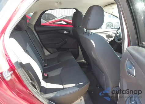 2014 Ford Focus Se from USA, damaged, VIN 1FADP3F21EL259051